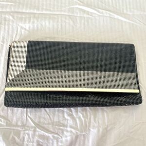 🔴BCBG Metallic Black, Silver, Gold Sequins Clutch/Purse